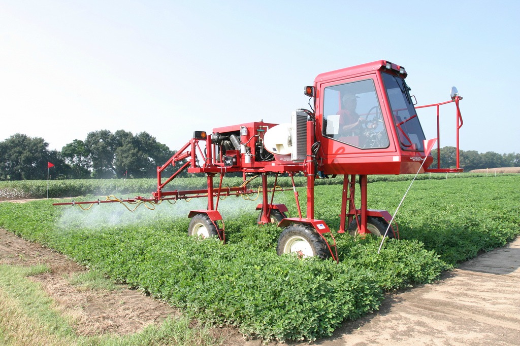 Pesticide applicator