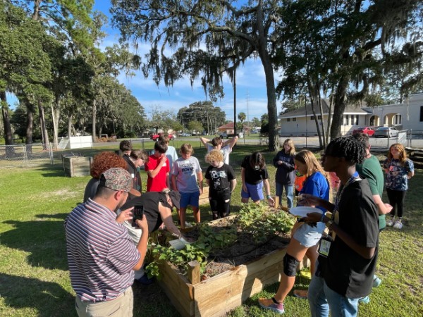 4-H garden club